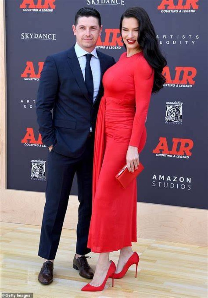 Adriana Casillas’s Boyfriend: Who is Adriana Casillas Dating?