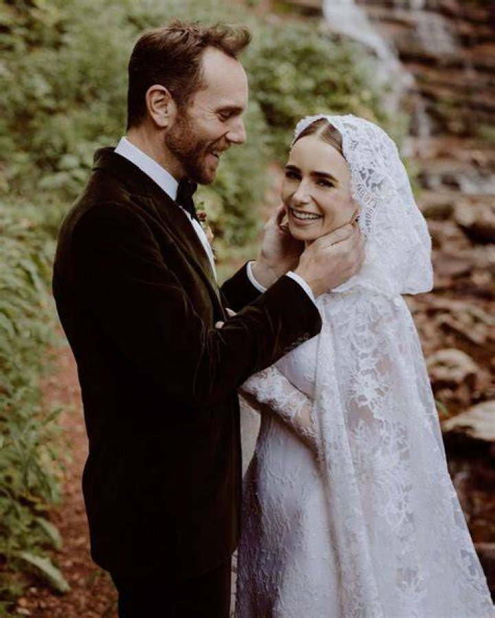 Alizee’s Husband: Who is Alizee Dating?