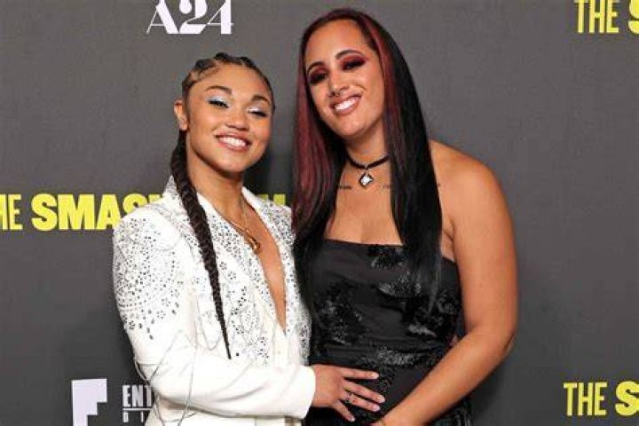 Amy Dumas’s Girlfriend: Who is Amy Dumas Dating?