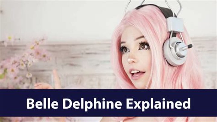 Belle Delphine’s Girlfriend: Who is Belle Delphine Dating?