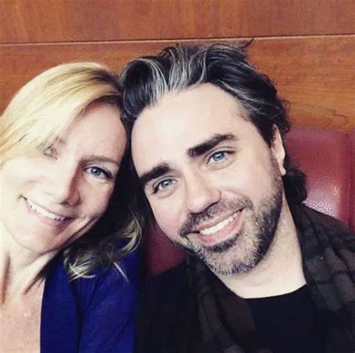Beth Littleford’s Boyfriend: Who is Beth Littleford Dating?