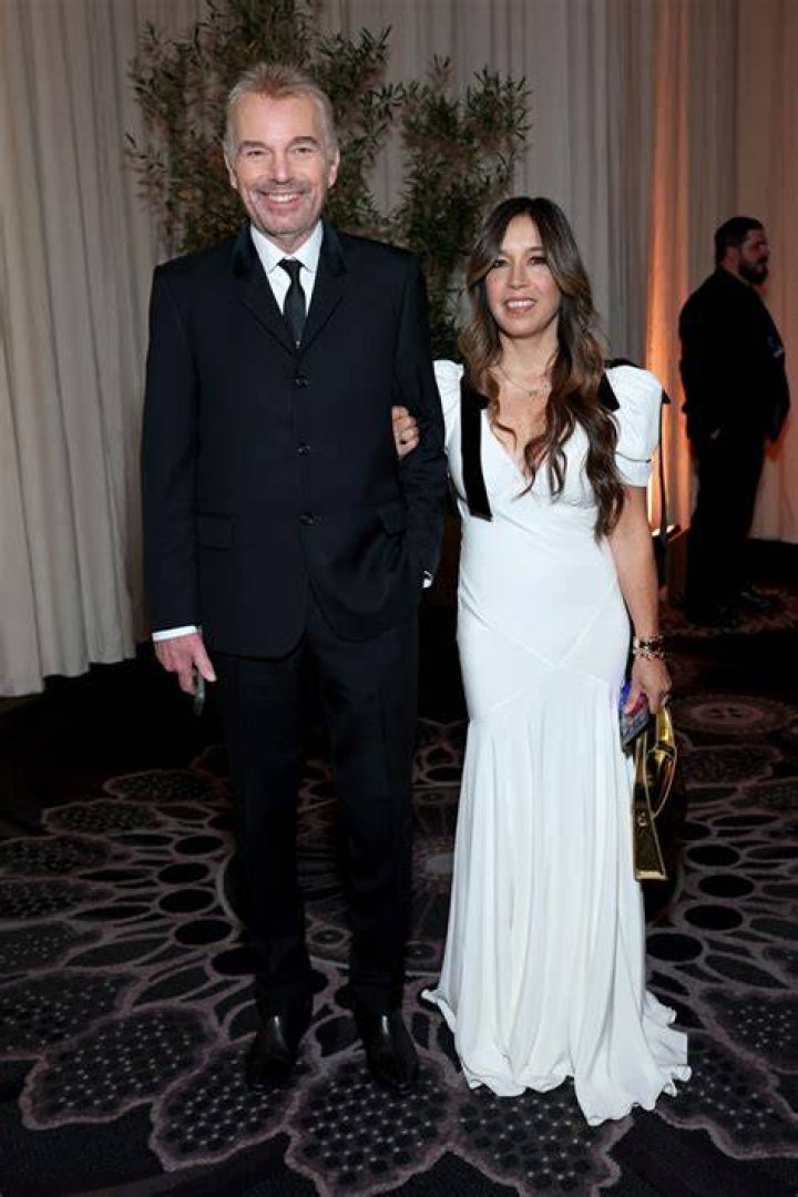 Billy Crystal’s Wife: Who is Billy Crystal Dating?