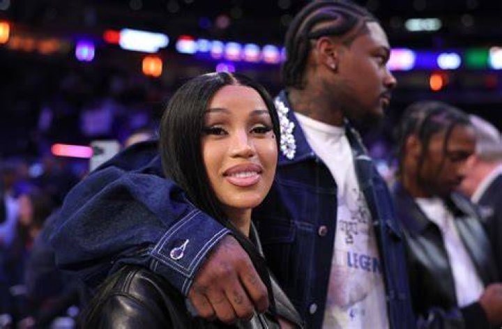 Cardi B’s Husband: Who is Cardi B Dating?