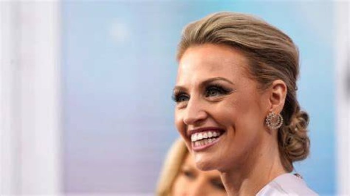 Carley Stenson’s Husband: Who is Carley Stenson Dating?