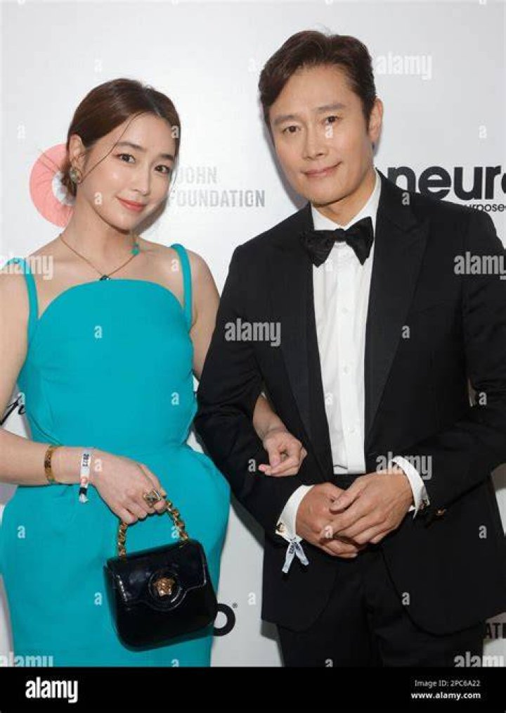 Choi Byung-chan’s Girlfriend: Who is Choi Byung-chan Dating?