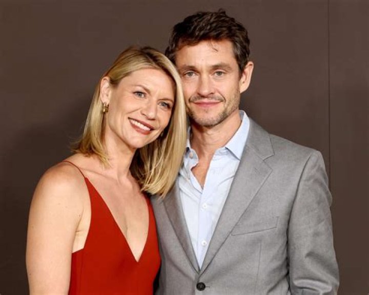 Clare Grant’s Husband: Who is Clare Grant Dating?