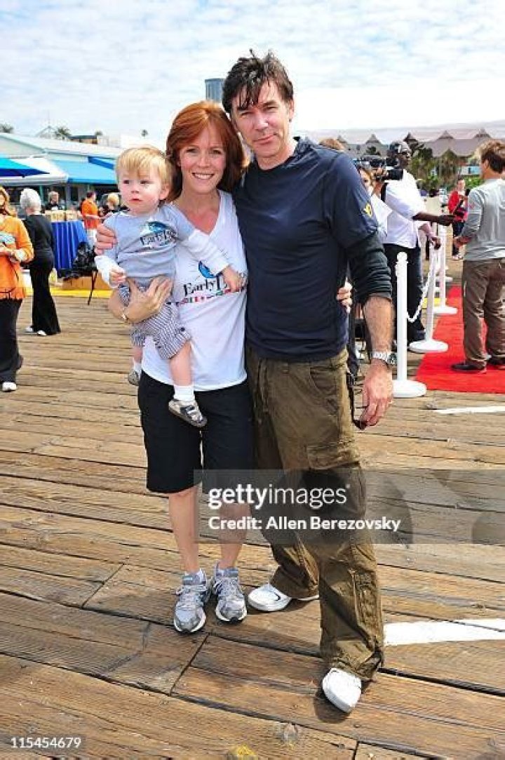 Clive Robertson’s Wife: Who is Clive Robertson Dating?