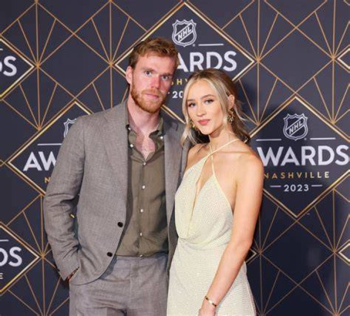 Connor McDavid’s Girlfriend: Who is Connor McDavid Dating?