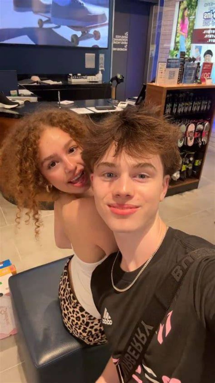 Elia Bombardelli’s Girlfriend: Who is Elia Bombardelli Dating?