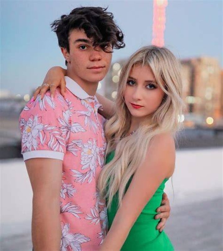 Elliana Hanna’s Boyfriend: Who is Elliana Hanna Dating?