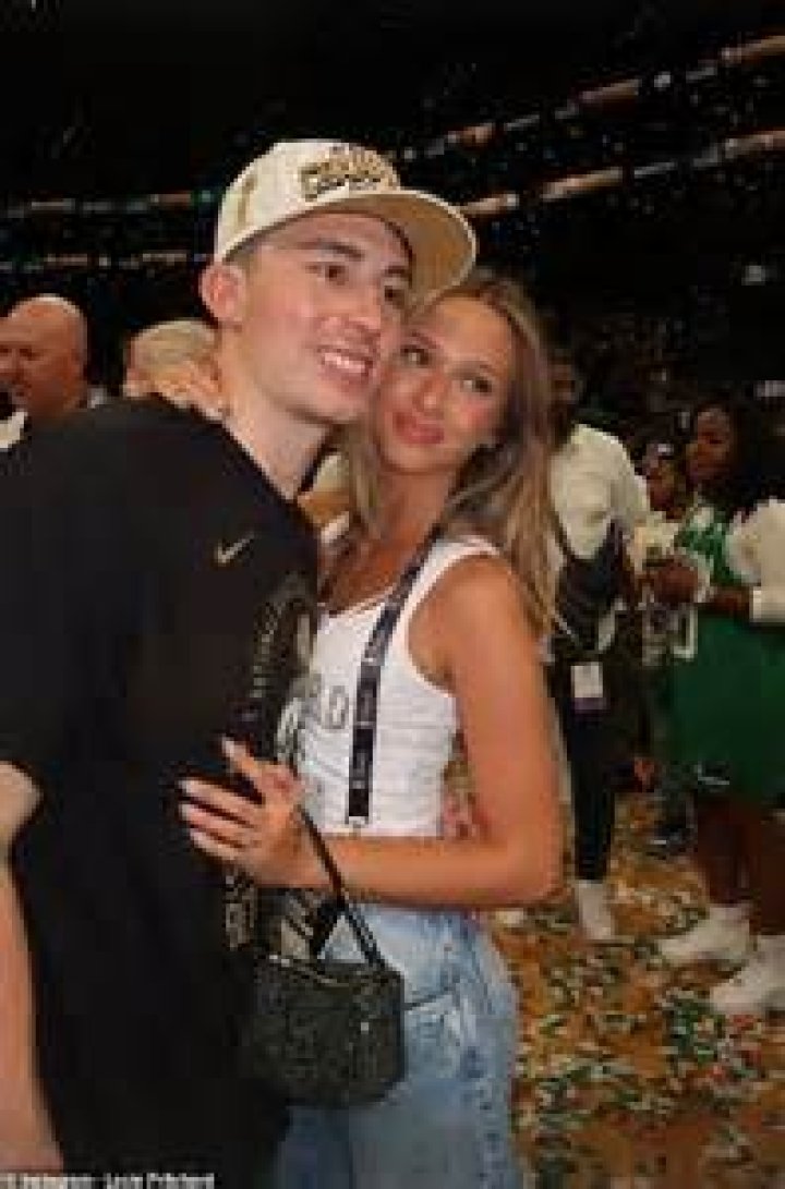 Emma MacDonald’s Boyfriend: Who is Emma MacDonald Dating?
