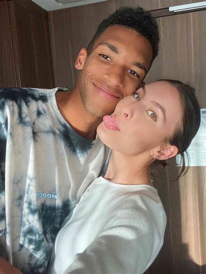 Felix Denzer’s Girlfriend: Who is Felix Denzer Dating?