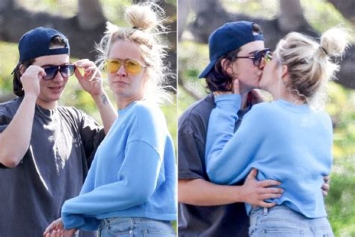 Gulcan Kamps’s Boyfriend: Who is Gulcan Kamps Dating?