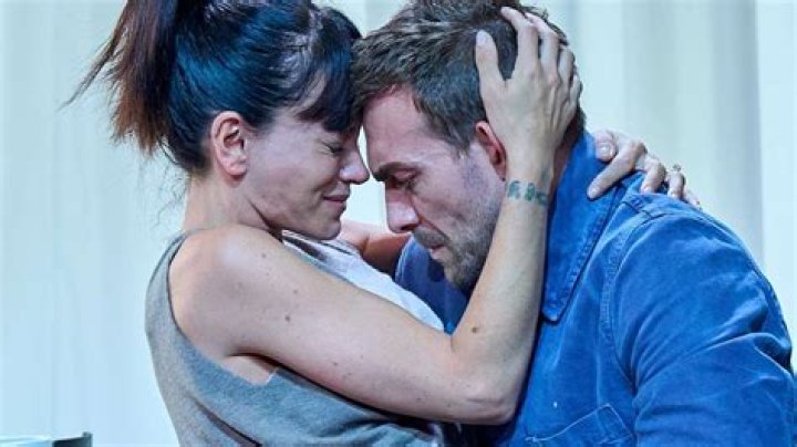 Hedda Skoug’s Girlfriend: Who is Hedda Skoug Dating?