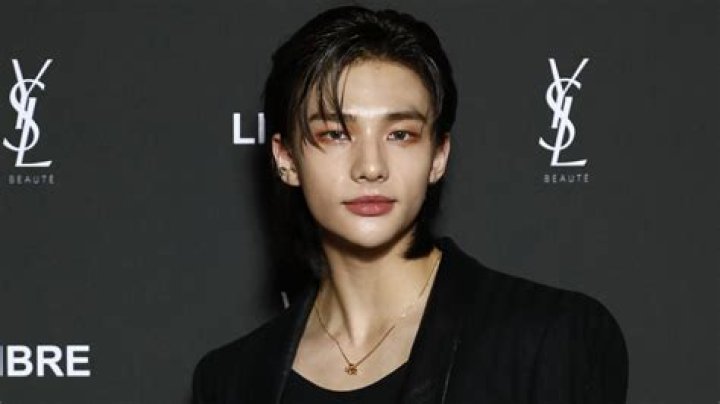 Hyunjun’s Girlfriend: Who is Hyunjun Dating?