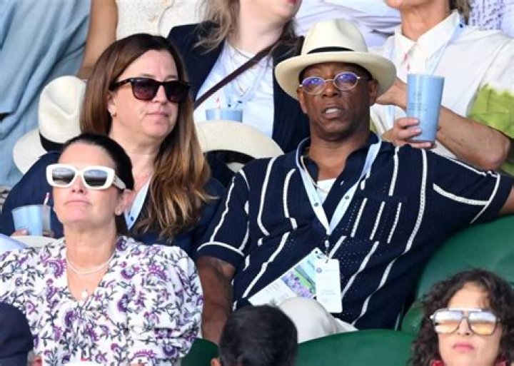 Ian Wright’s Girlfriend: Who is Ian Wright Dating?