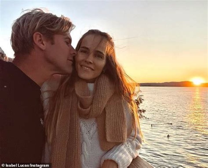 Isabel Lucas’s Boyfriend: Who is Isabel Lucas Dating?