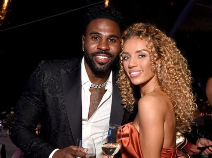 Jena Frumes’s Boyfriend: Who is Jena Frumes Dating?
