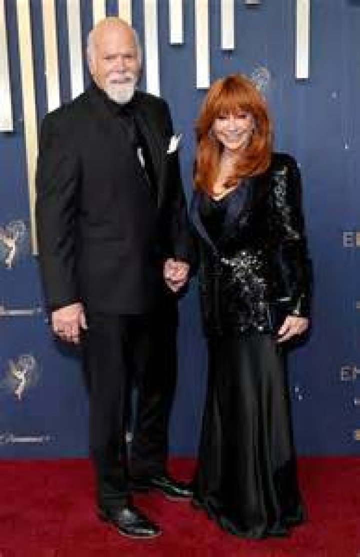 Joe McIntyre’s Girlfriend: Who is Joe McIntyre Dating?