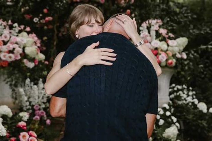 John Swift’s Girlfriend: Who is John Swift Dating?