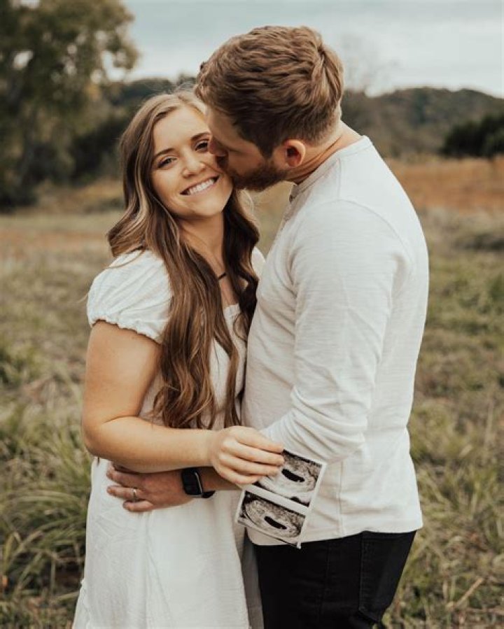 Joy-Anna Duggar’s Husband: Who is Joy-Anna Duggar Dating?