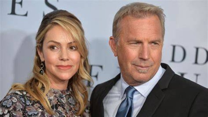 Kevin Curtis’s Girlfriend: Who is Kevin Curtis Dating?