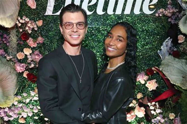 Kris Lawrence’s Girlfriend: Who is Kris Lawrence Dating?