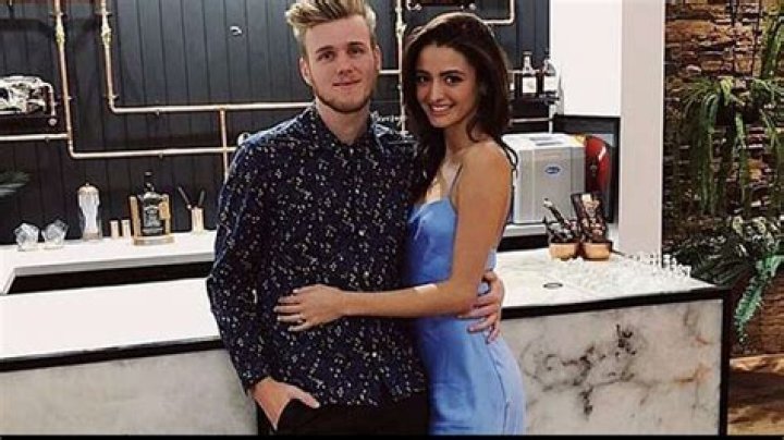 Lachlan Markay’s Girlfriend: Who is Lachlan Markay Dating?