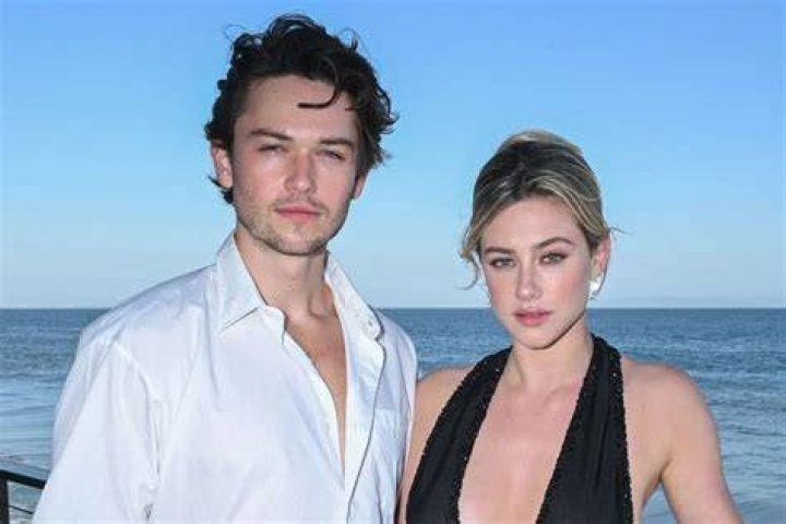 Lili Reinhart’s Boyfriend: Who is Lili Reinhart Dating?