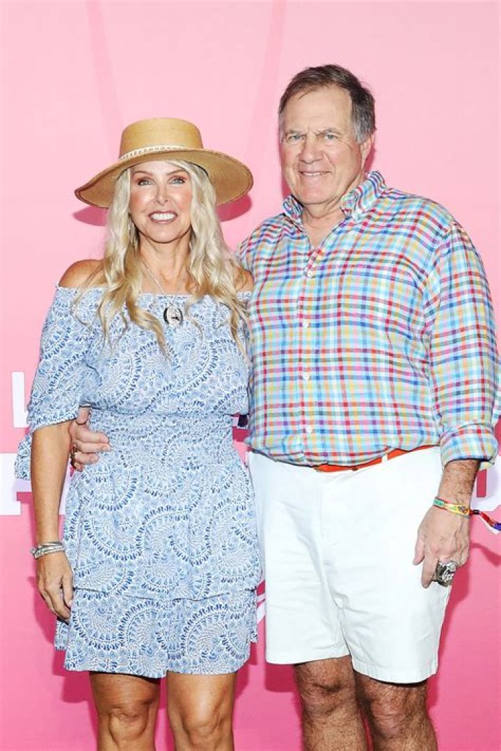 Linda Holliday’s Boyfriend: Who is Linda Holliday Dating?