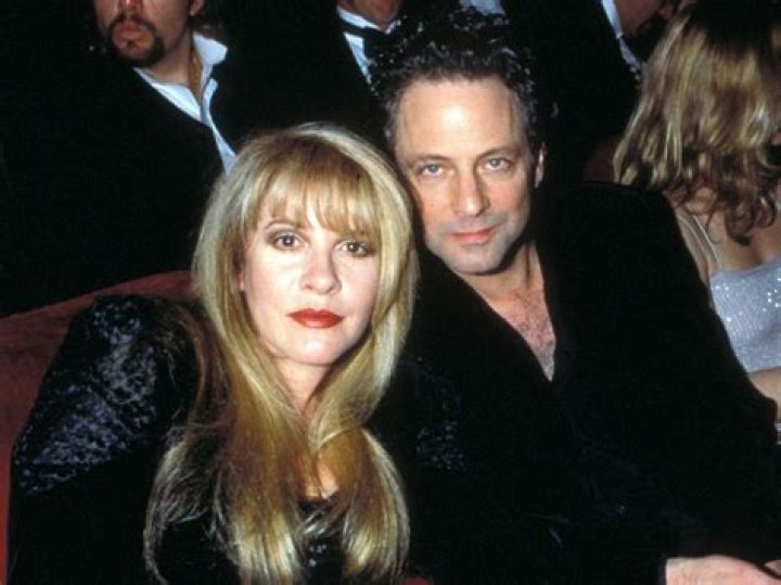 Lindsey Buckingham’s Wife: Who is Lindsey Buckingham Dating?