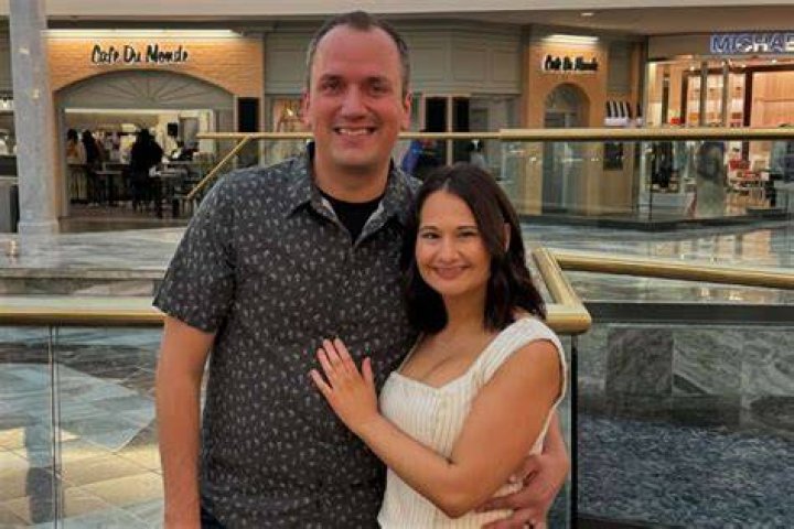Madion Rose’s Boyfriend: Who is Madion Rose Dating?