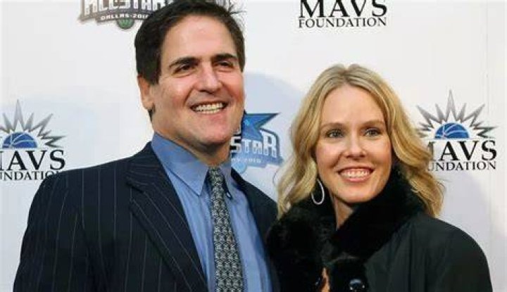 Mark Cuban’s Wife: Who is Mark Cuban Dating?