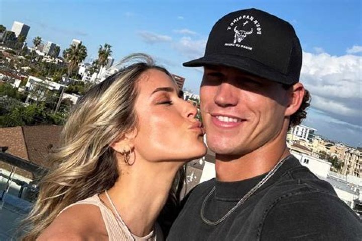 Mark Denesha’s Girlfriend: Who is Mark Denesha Dating?