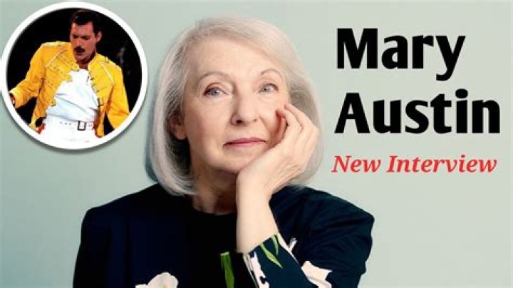 Mary Austin’s Boyfriend: Who is Mary Austin Dating?