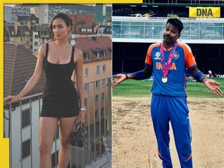 Mehak Dhawan’s Girlfriend: Who is Mehak Dhawan Dating?