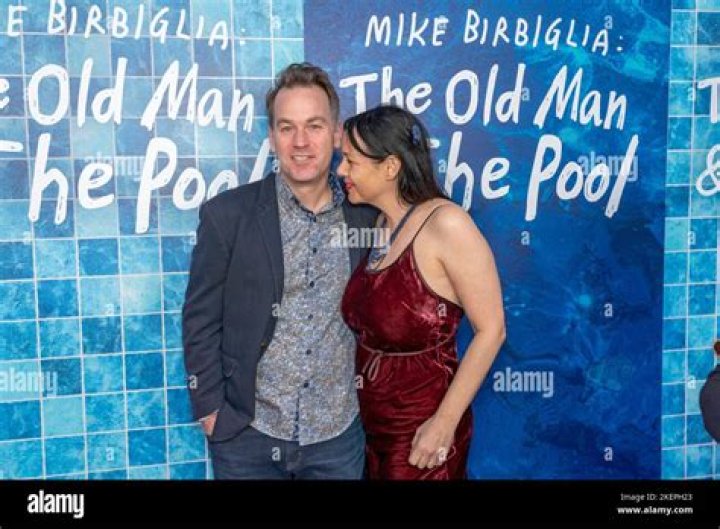 Mike Birbiglia’s Wife: Who is Mike Birbiglia Dating?
