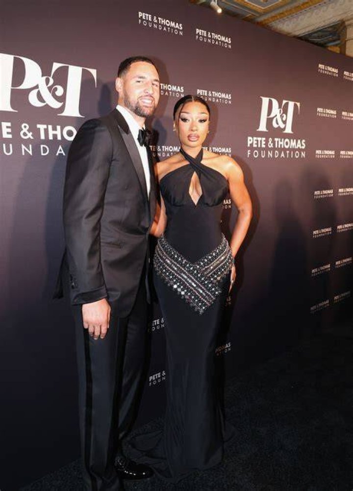 Mike Thompson’s Girlfriend: Who is Mike Thompson Dating?