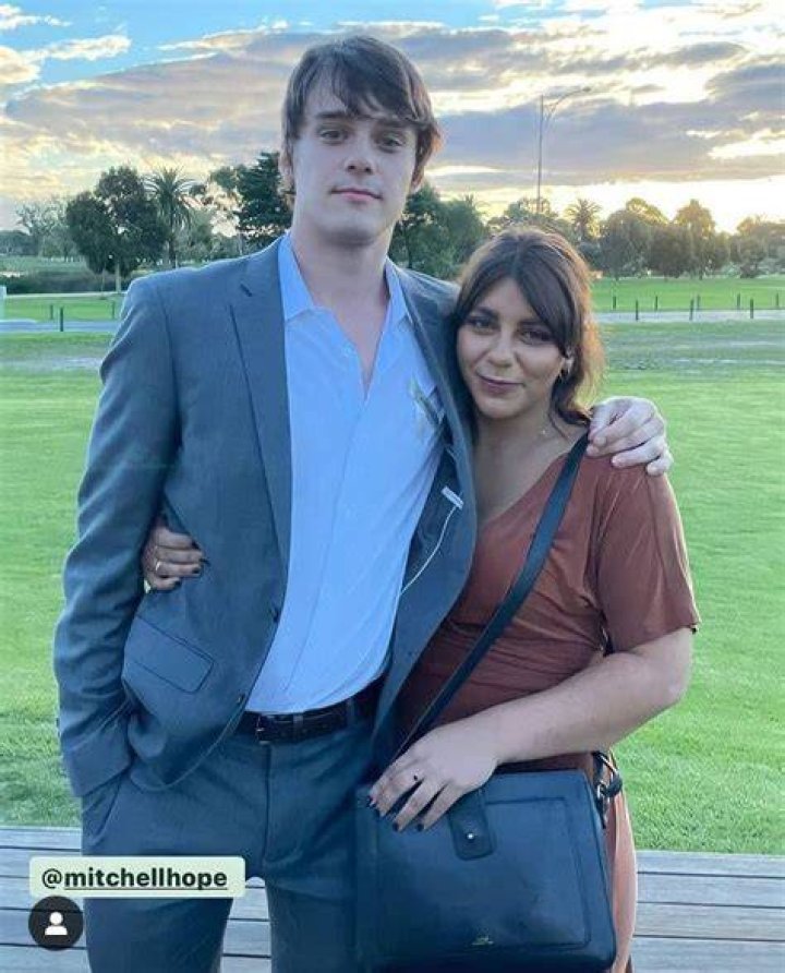 Mitchell Hope’s Girlfriend: Who is Mitchell Hope Dating?