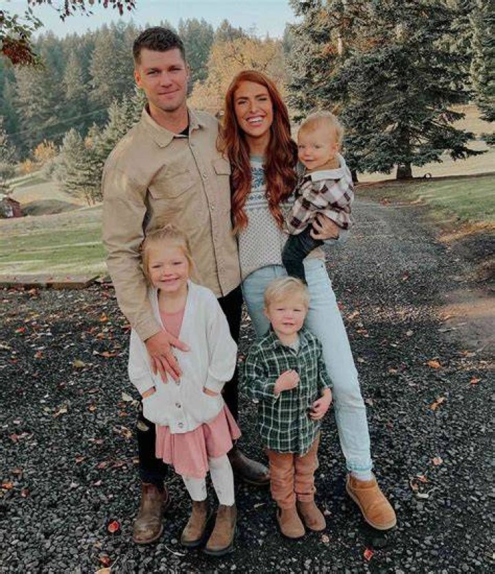 Molly Roloff’s Husband: Who is Molly Roloff Dating?