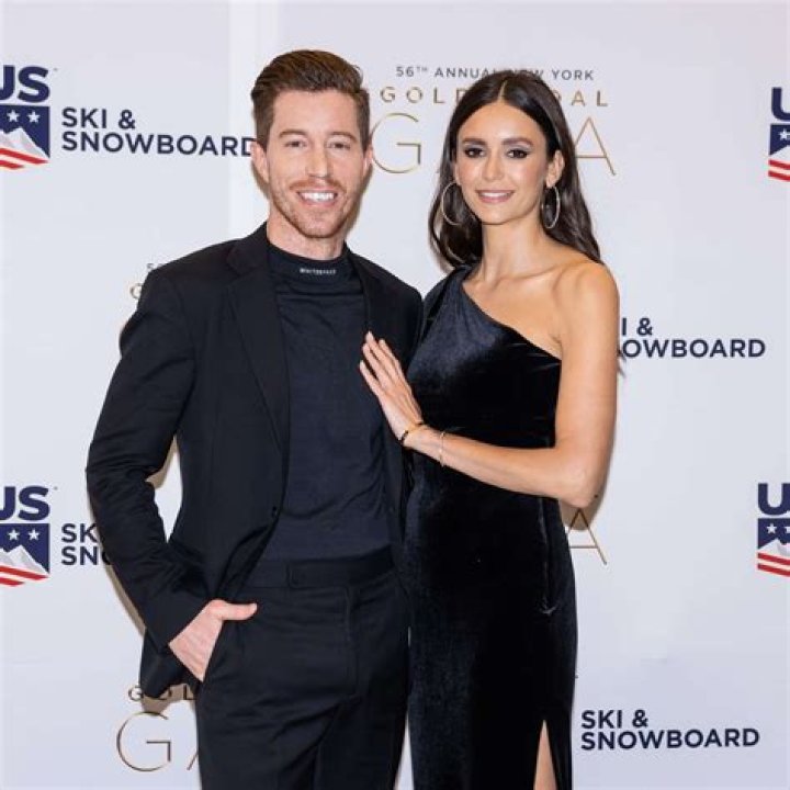 Nina Polaris’s Boyfriend: Who is Nina Polaris Dating?