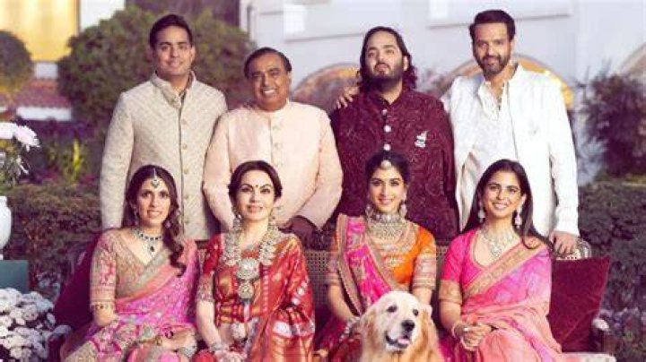 Nita Ambani’s Husband: Who is Nita Ambani Dating?