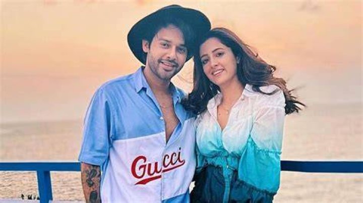 Nupur Sanon’s Boyfriend: Who is Nupur Sanon Dating?