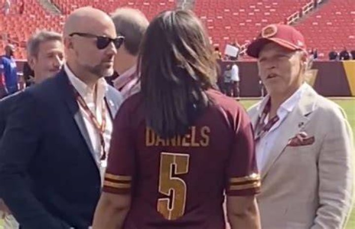 Officer Daniels’s Girlfriend: Who is Officer Daniels Dating?