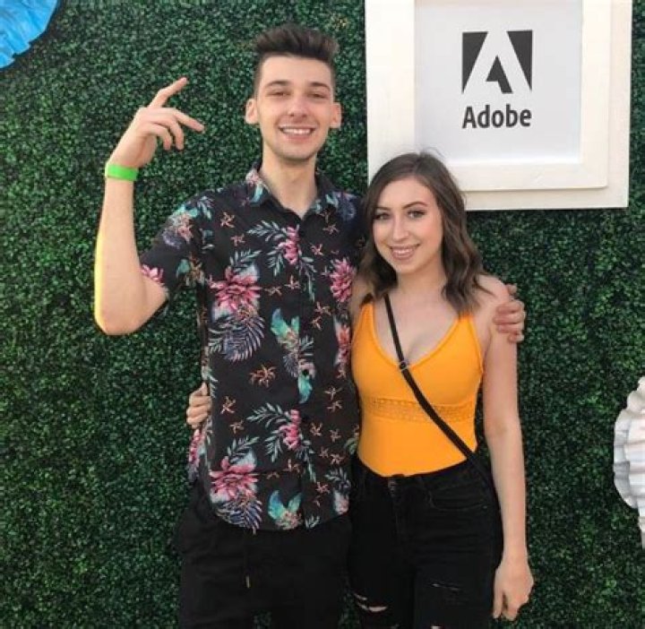 Pokediger1’s Girlfriend: Who is Pokediger1 Dating?