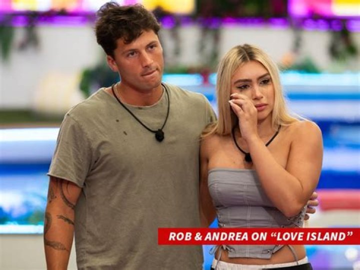 Rob Knighton’s Girlfriend: Who is Rob Knighton Dating?