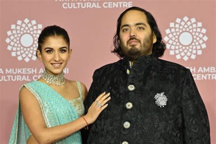 Rohina Anand Khira’s Boyfriend: Who is Rohina Anand Khira Dating?
