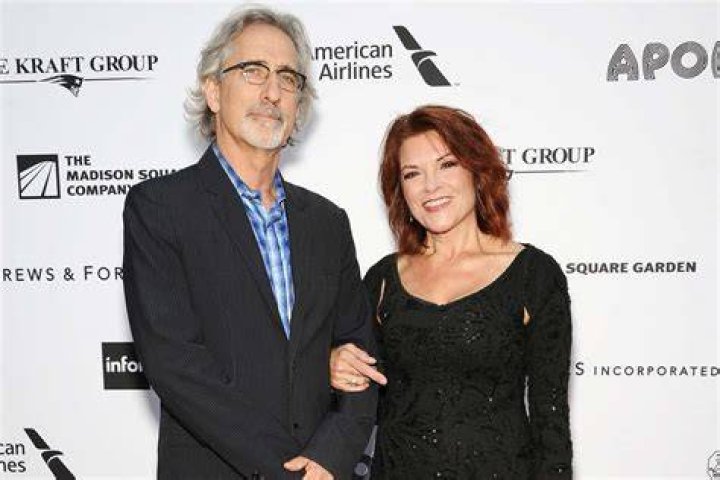 Rosanne Cash’s Husband: Who is Rosanne Cash Dating?