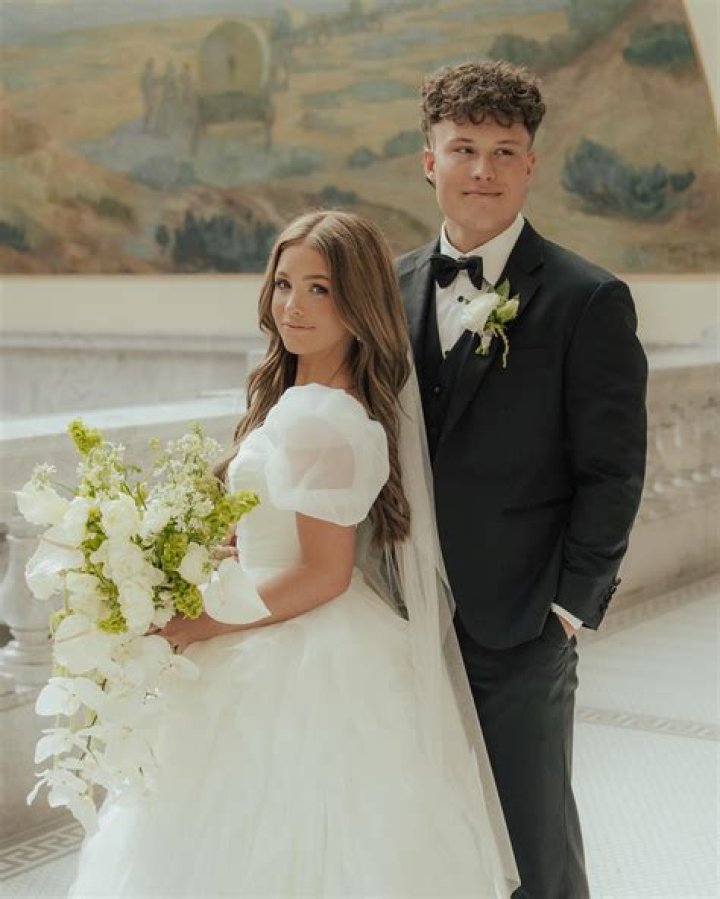 Ryan Johnston’s Girlfriend: Who is Ryan Johnston Dating?
