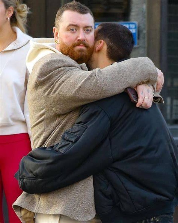 Sam Smith’s Girlfriend: Who is Sam Smith Dating?
